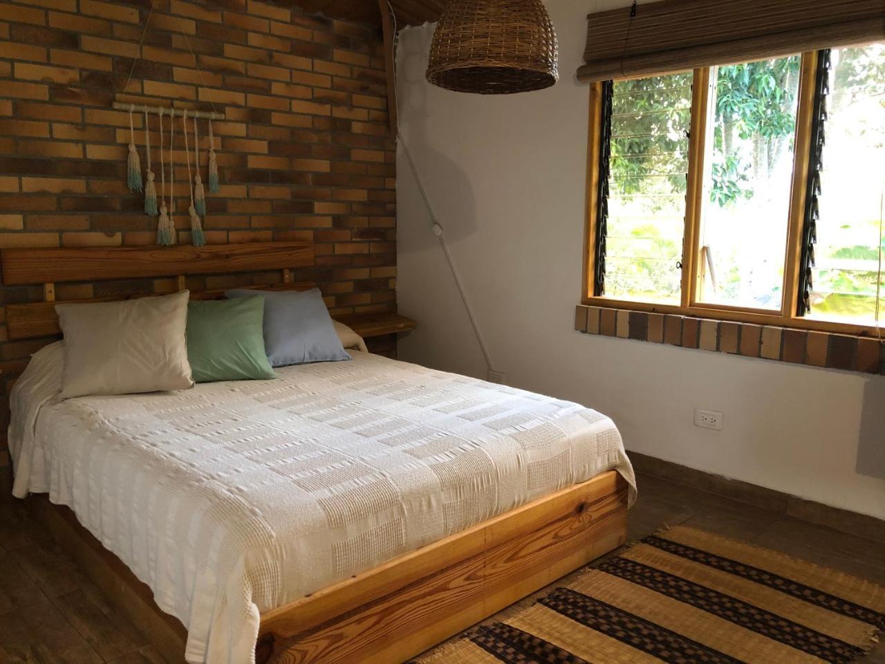 לוס סאנטוס Tribu Ecohostal מראה חיצוני תמונה